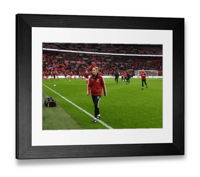 Framed Print : Arsenal vs. Chelsea: FA Women's Cup Final at Wembley - Physio in Action Framed Print : Arsenal vs. Chelsea: FA Women's Cup Final at Wembley - Physio in Action