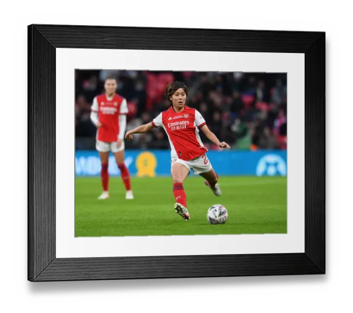 Framed Print : Mana Iwabuchi in Action: Arsenal vs. Chelsea - FA Women's Cup Final at Wembley Stadium