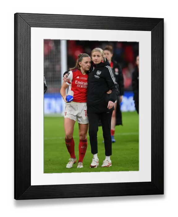 Framed Print : Arsenal Women's FA Cup Victory: Katie McCabe and Leah Williamson Celebrate Against Chelsea