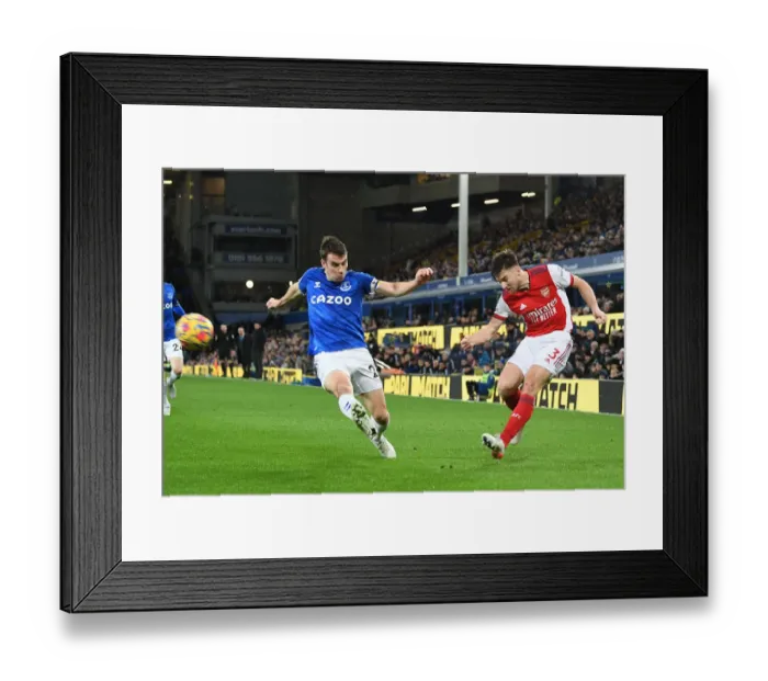Framed Print : Kieran Tierney vs Seamus Coleman: Intense Battle at Goodison Park - Everton vs Arsenal, Premier League 2020-21 Framed Print : Kieran Tierney vs Seamus Coleman: Intense Battle at Goodison Park - Everton vs Arsenal, Premier League 2020-21