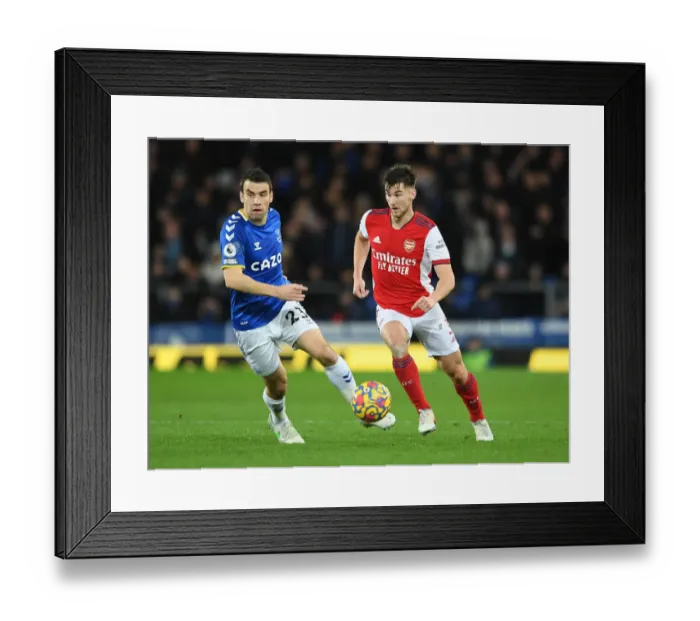 Framed Print : Clash at Goodison Park: Kieran Tierney vs Seamus Coleman in Everton vs Arsenal Premier League Showdown Framed Print : Clash at Goodison Park: Kieran Tierney vs Seamus Coleman in Everton vs Arsenal Premier League Showdown