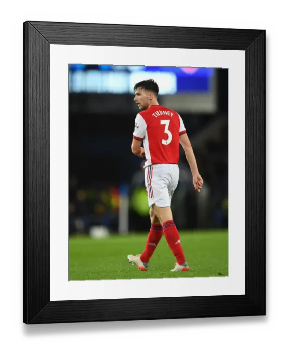 Framed Print : Kieran Tierney in Action: Everton vs Arsenal, Premier League 2020-21
