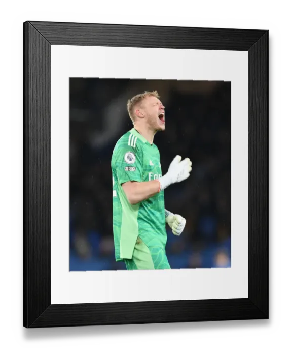 Framed Print : Odegaard Stunner: Arsenal's Dramatic Victory Over Everton in the Premier League
