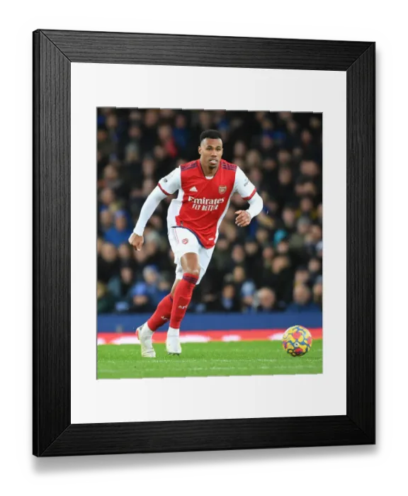 Framed Print : Gabriel Faces Off: Everton vs Arsenal, Premier League 2020-21