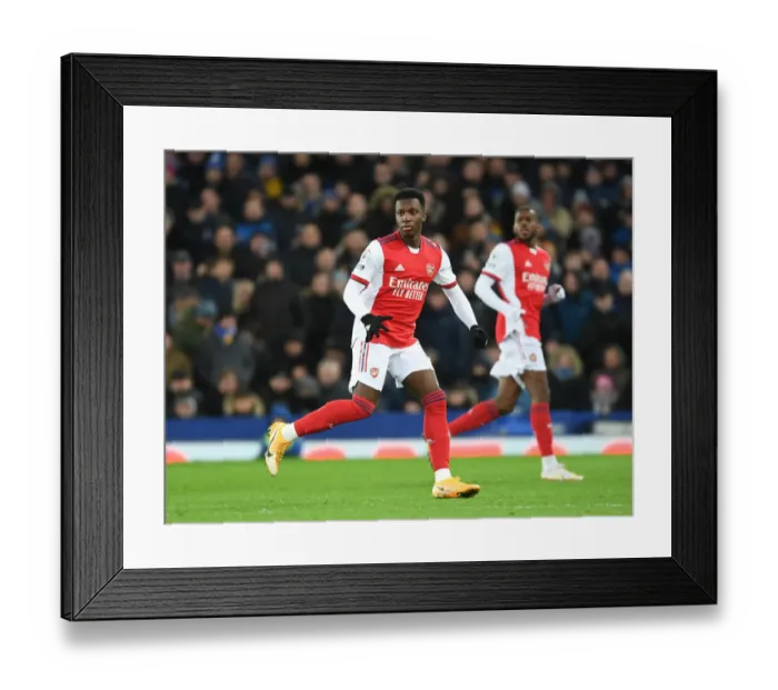Framed Print : Eddie Nketiah in Action: Everton vs Arsenal, Premier League 2020-21