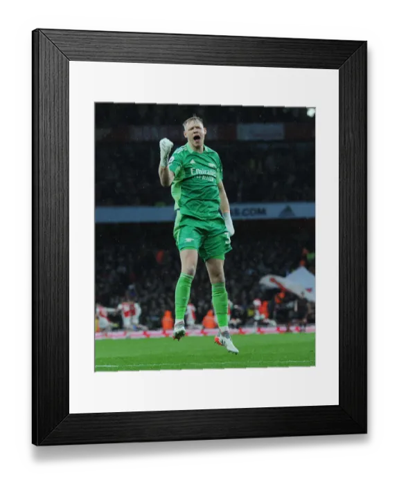 Framed Print : Arsenal Celebrate Second Goal: Arsenal 2-0 Southampton (Premier League, 2021-22)
