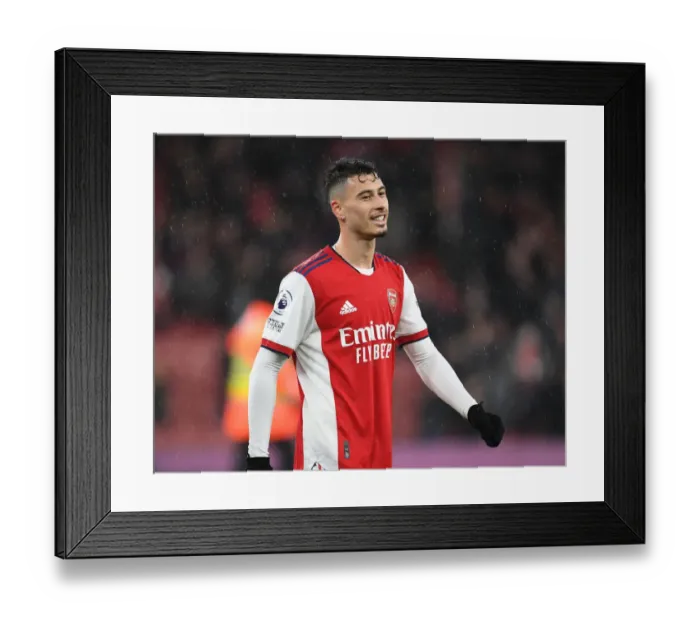 Framed Print : Martinelli Shines: Arsenal's Premier League Victory over Southampton (2021-22)