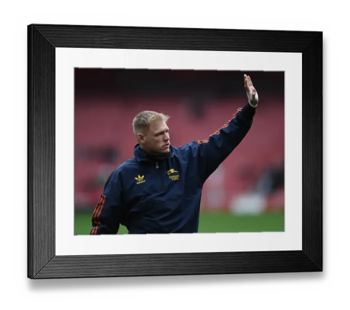 Framed Print : Arsenal's Aaron Ramsdale Gears Up: Arsenal vs. Southampton, Premier League Showdown at Emirates Stadium