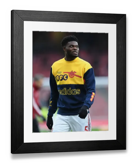 Framed Print : Thomas Partey Gears Up: Arsenal vs Southampton, Premier League 2021-22