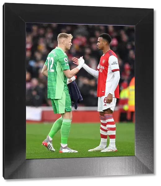 Arsenal's Ramsdale and Magalhaes Prepare for Southampton Clash (Arsenal v Southampton, 2021-22)