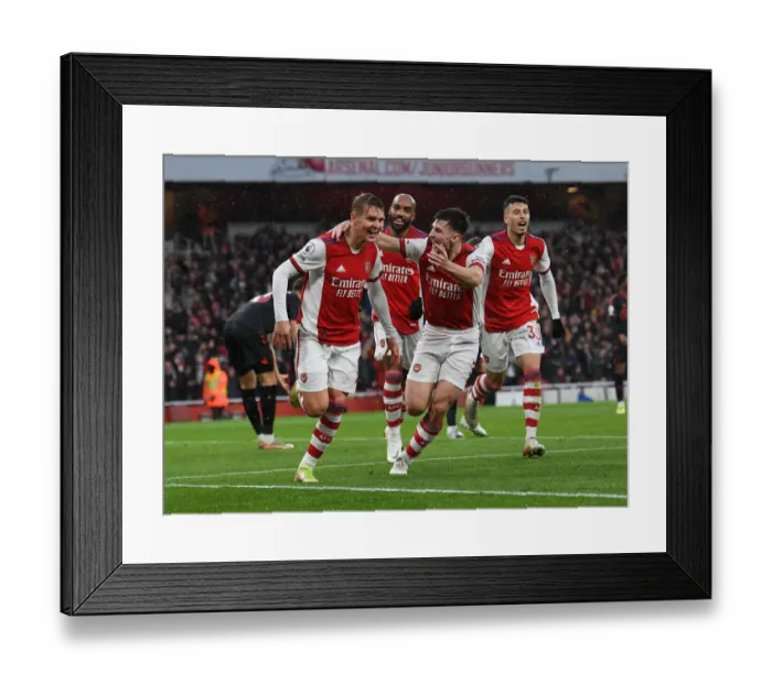 Framed Print : Arsenal: Odegaard and Tierney's Unstoppable Duo - 2 Goals vs Southampton (2021-22) Framed Print : Arsenal: Odegaard and Tierney's Unstoppable Duo - 2 Goals vs Southampton (2021-22)