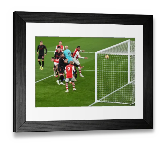 Framed Print : Magalhaes Scores Thrilling Third Goal: Arsenal Defeats Southampton (Premier League 2021-22) Framed Print : Magalhaes Scores Thrilling Third Goal: Arsenal Defeats Southampton (Premier League 2021-22)