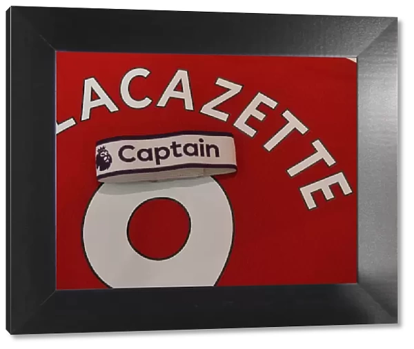 Arsenal's Alexis Lacazette: Pre-Match Rituals vs. West Ham United (Premier League 2021-22)