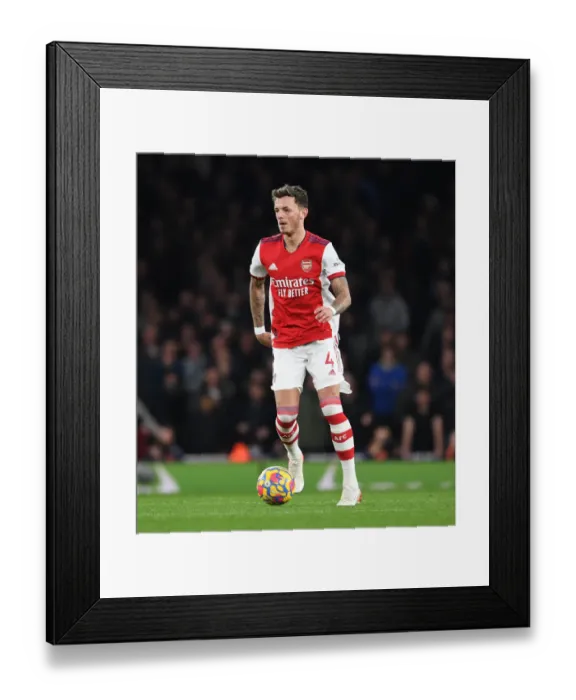 Framed Print : Arsenal vs West Ham United: Ben White in Action at the Emirates Stadium, Premier League 2021-22 Framed Print : Arsenal vs West Ham United: Ben White in Action at the Emirates Stadium, Premier League 2021-22