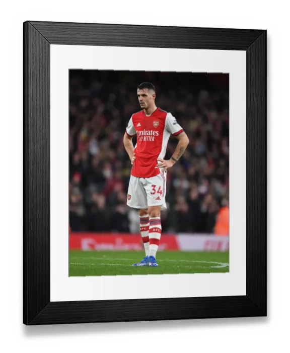Framed Print : Granit Xhaka: Arsenal vs West Ham United, Premier League 2021-22 - In Action Framed Print : Granit Xhaka: Arsenal vs West Ham United, Premier League 2021-22 - In Action