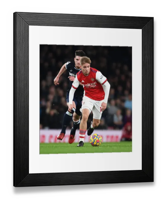 Framed Print : Emile Smith Rowe Outwits Declan Rice: Arsenal's Masterclass over West Ham in Premier League