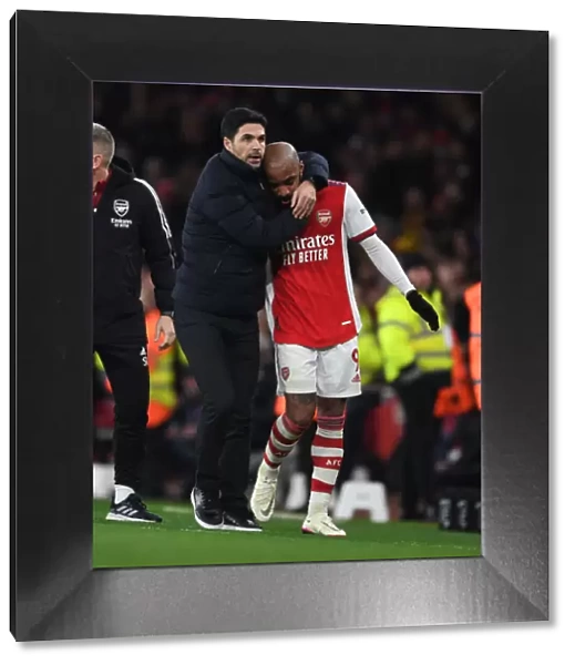 Mikel Arteta Consoles Emotional Alexis Lacazette: A Heartfelt Moment at Arsenal vs West Ham United