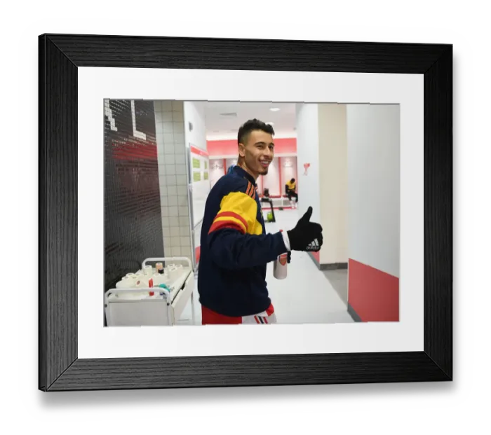 Framed Print : Martinelli's Stunner: Arsenal's Thrilling Victory Over West Ham in Premier League