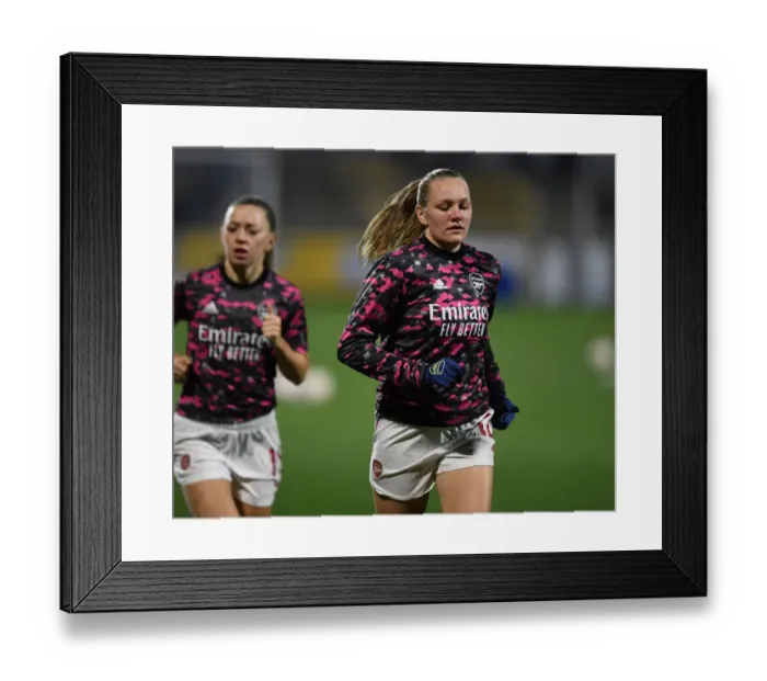 Framed Print : Arsenal Women Face Off Against 1899 Hoffenheim in UEFA Champions League Clash
