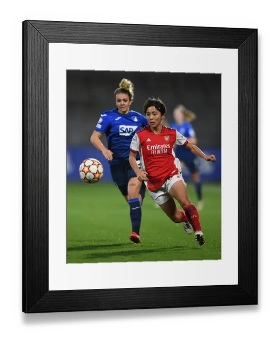 Framed Print : Battle in Group C: Arsenal WFC vs. 1899 Hoffenheim - UEFA Women's Champions League (December 2021) Framed Print : Battle in Group C: Arsenal WFC vs. 1899 Hoffenheim - UEFA Women's Champions League (December 2021)