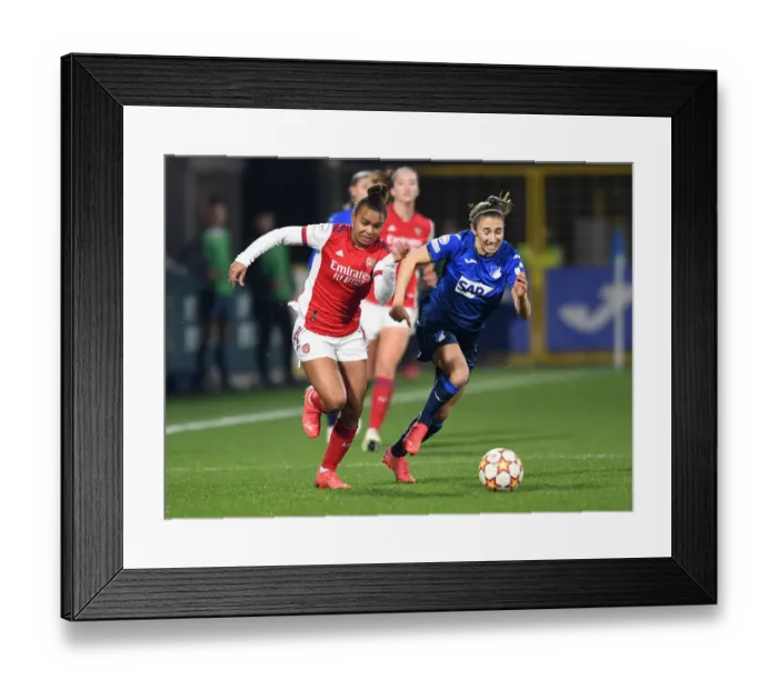Framed Print : Arsenal WFC vs. 1899 Hoffenheim: A Battle in the UEFA Women's Champions League