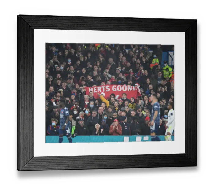 Framed Print : Premier League Showdown: Arsenal vs Leeds United at Elland Road (December 2021) Framed Print : Premier League Showdown: Arsenal vs Leeds United at Elland Road (December 2021)