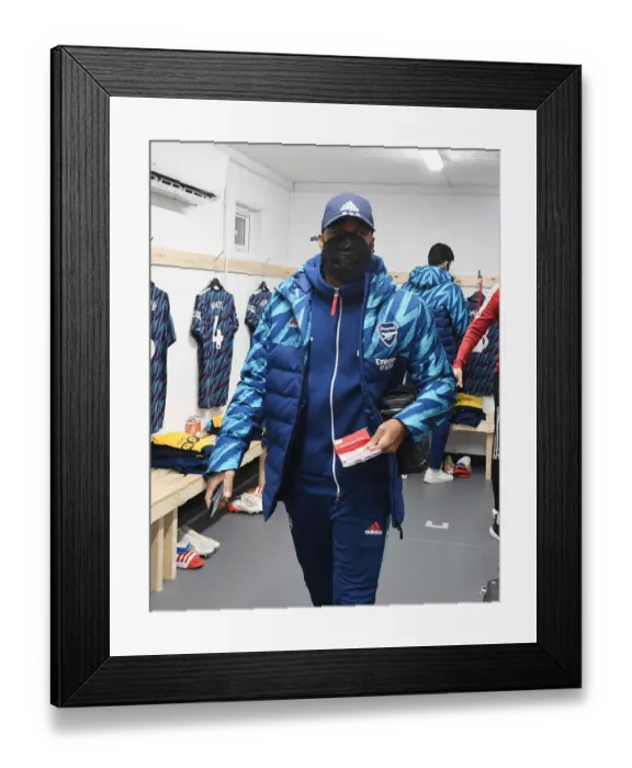 Framed Print : Arsenal's Alex Lacazette in the Changing Room Before Leeds United Clash (Premier League 2021-22)