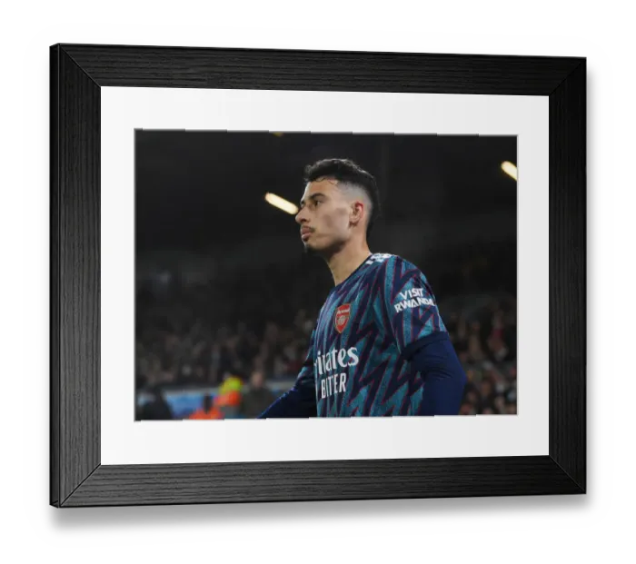 Framed Print : Gabriel Martinelli in Action: Leeds United vs Arsenal, Premier League 2021-22