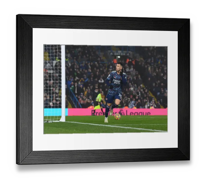 Framed Print : Gabriel Martinelli Scores First Arsenal Goal: Leeds United vs. Arsenal, Premier League 2021-22 Framed Print : Gabriel Martinelli Scores First Arsenal Goal: Leeds United vs. Arsenal, Premier League 2021-22