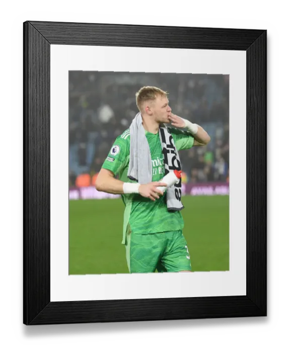 Framed Print : Arsenal's Ramsdale Bids Farewell to Leeds Fans after Intense Premier League Clash