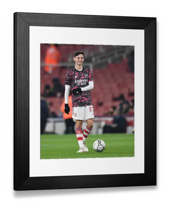 Framed Print : Arsenal Players Prepare for Carabao Cup Quarterfinal against Sunderland at Emirates Stadium