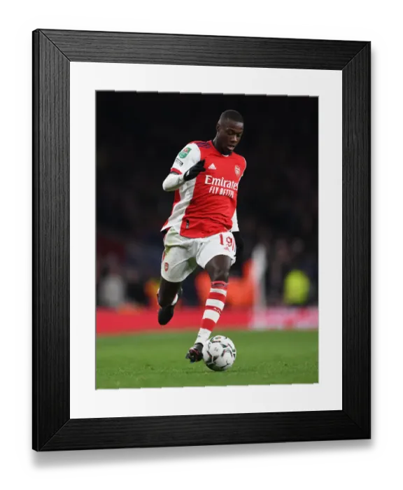 Framed Print : Arsenal's Nicolas Pepe in Carabao Cup Quarterfinal Action Against Sunderland