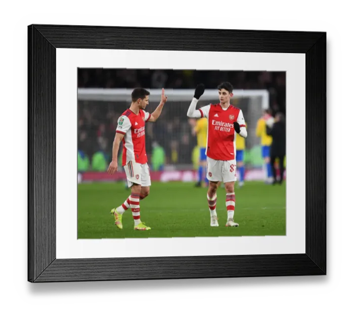 Framed Print : Arsenal Celebrate Carabao Cup Quarterfinal Victory over Sunderland