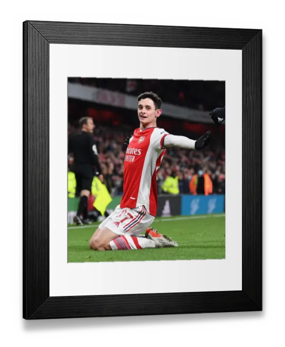 Framed Print : Charlie Patino's Sensational Fifth Goal: Arsenal's Dominance in Carabao Cup Quarterfinals vs. Sunderland