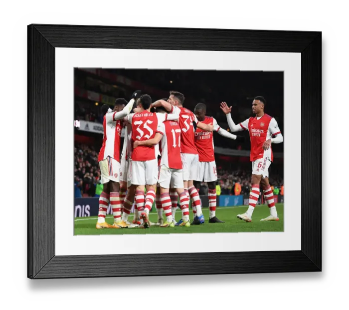 Framed Print : Arsenal's Charlie Patino Celebrates Fifth Goal in Carabao Cup Quarterfinal Victory over Sunderland