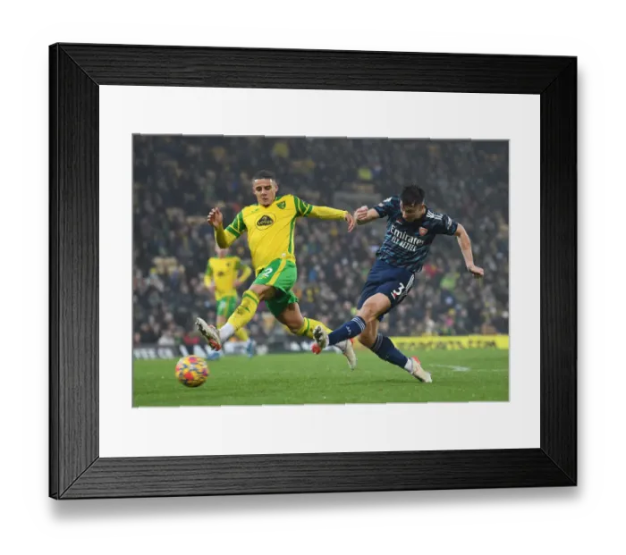 Framed Print : Tierney's Strike: Arsenal's Second Goal vs Norwich City (December 2021)