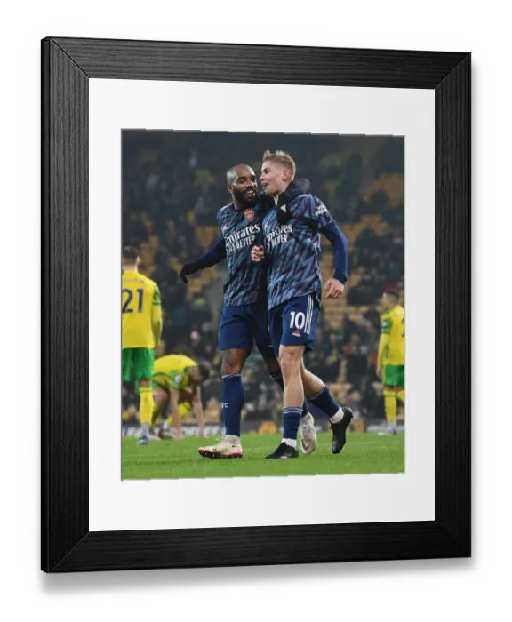 Framed Print : Five-Star Finish: Emile Smith Rowe and Alexandre Lacazette's Euphoric Goal Celebration (Arsenal vs Norwich City 2021-22) Framed Print : Five-Star Finish: Emile Smith Rowe and Alexandre Lacazette's Euphoric Goal Celebration (Arsenal vs Norwich City 2021-22)