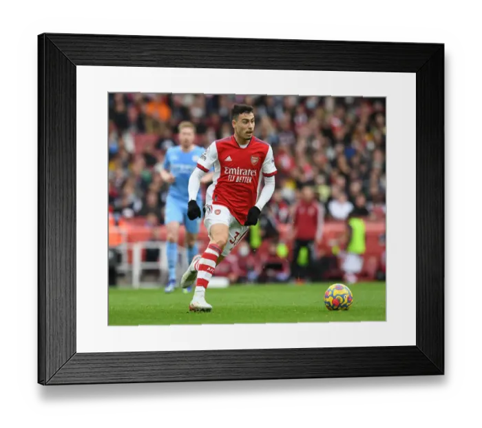 Framed Print : Martinelli vs Manchester City: Arsenal's Star Forward Faces Premier League Rival Framed Print : Martinelli vs Manchester City: Arsenal's Star Forward Faces Premier League Rival