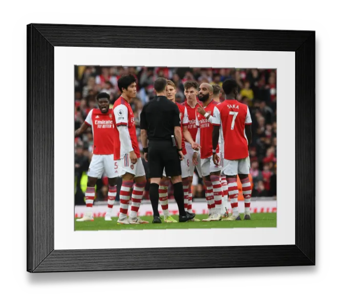 Framed Print : Arsenal's Lacazette and Tomiyasu Confer with Referee during Arsenal vs Manchester City (2021-22) Framed Print : Arsenal's Lacazette and Tomiyasu Confer with Referee during Arsenal vs Manchester City (2021-22)