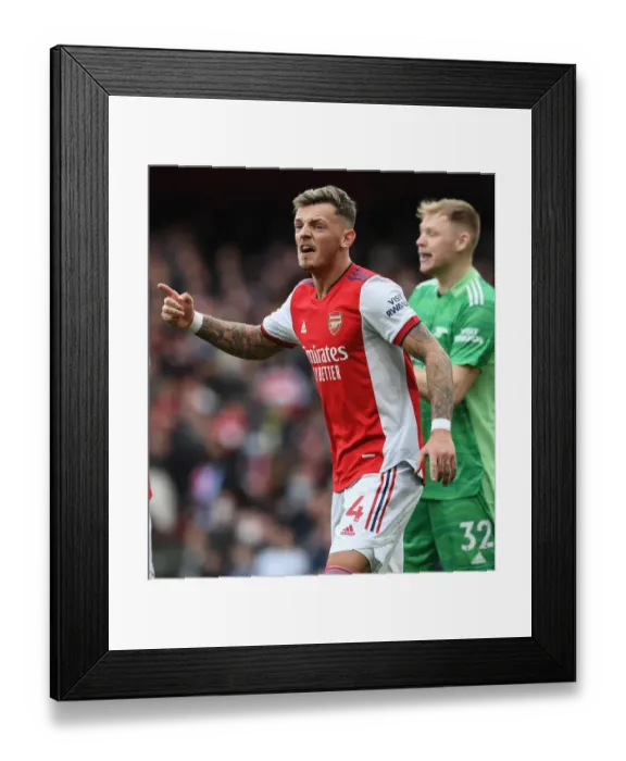 Framed Print : Clash of Titans: Arsenal vs Manchester City - Battle at the Emirates, Premier League 2021-22 Framed Print : Clash of Titans: Arsenal vs Manchester City - Battle at the Emirates, Premier League 2021-22
