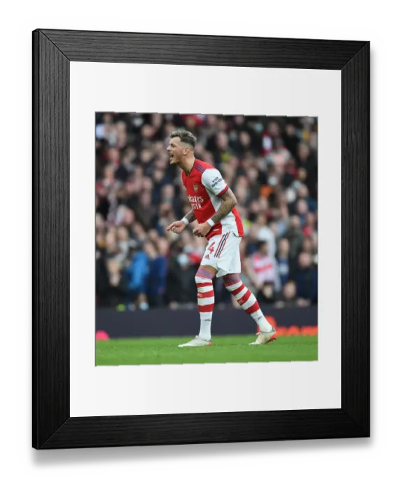 Framed Print : Clash at the Emirates: Arsenal vs Manchester City - Premier League 2021-22