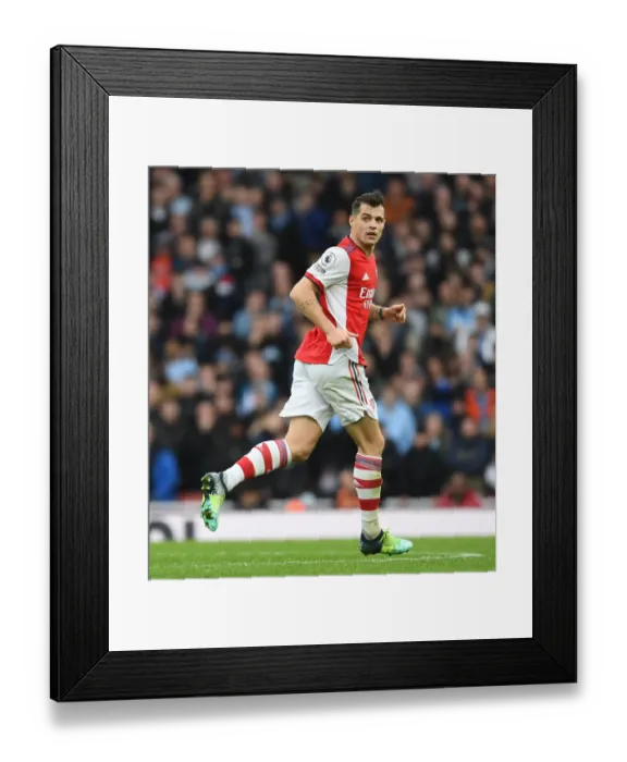 Framed Print : Granit Xhaka in Action: Arsenal vs Manchester City, Premier League 2021-22