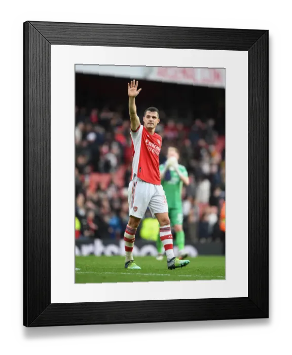 Framed Print : Arsenal's Granit Xhaka Applauding Fans: Arsenal vs Manchester City, Premier League 2021-22
