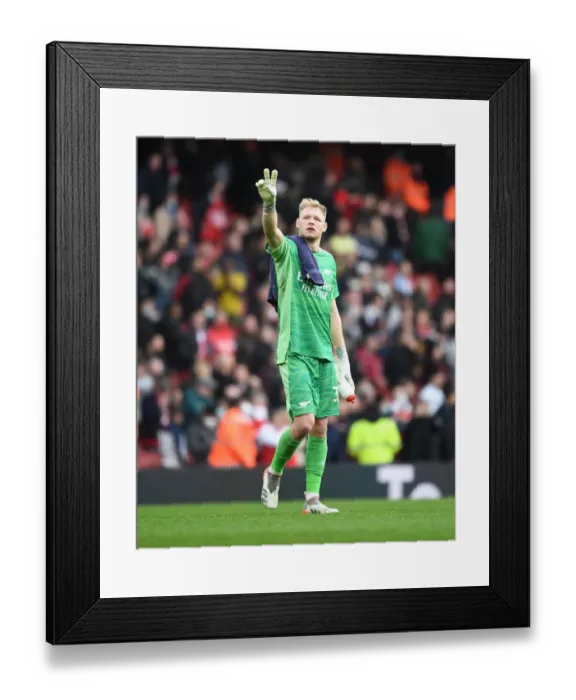 Framed Print : Arsenal's Aaron Ramsdale Celebrates with Fans after Hard-Fought Arsenal v Manchester City Match, Premier League 2021-22