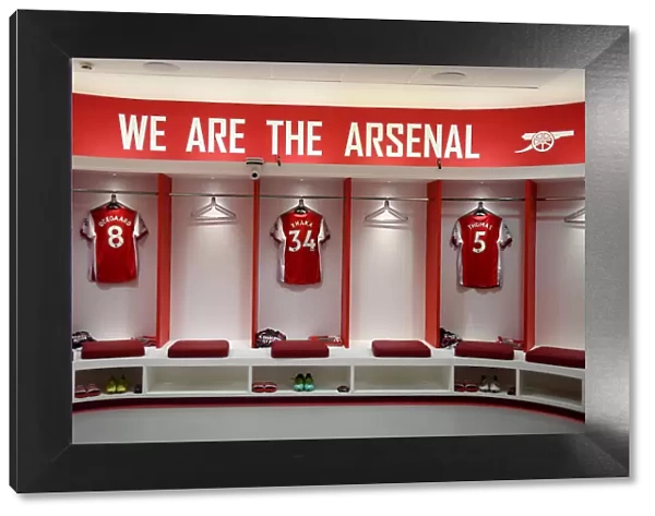 Arsenal Changing Room: Pre-Match Preparation Against Manchester City (Premier League 2021-22)