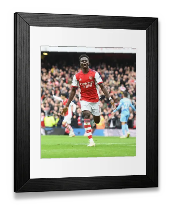 Framed Print : Saka's Thriller: Arsenal's Epic Victory Over Manchester City in Premier League Showdown Framed Print : Saka's Thriller: Arsenal's Epic Victory Over Manchester City in Premier League Showdown