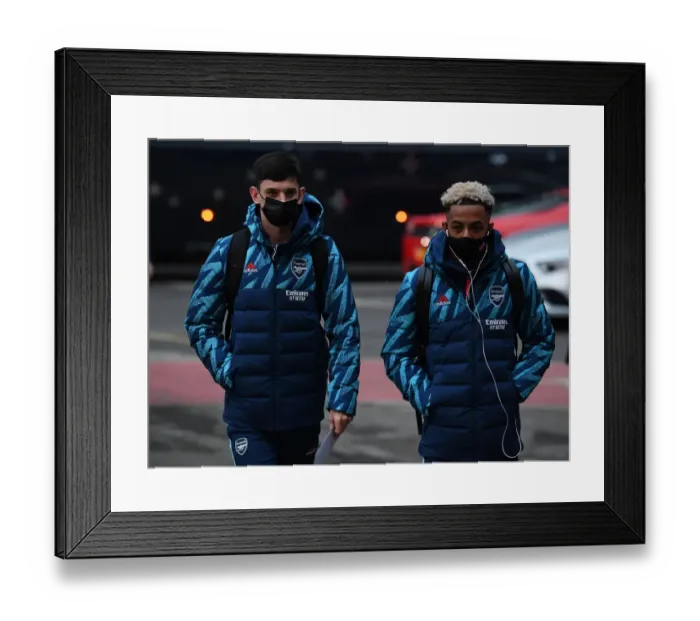 Framed Print : Arsenal Players Arrive at Nottingham Forest's City Ground for FA Cup Third Round Match