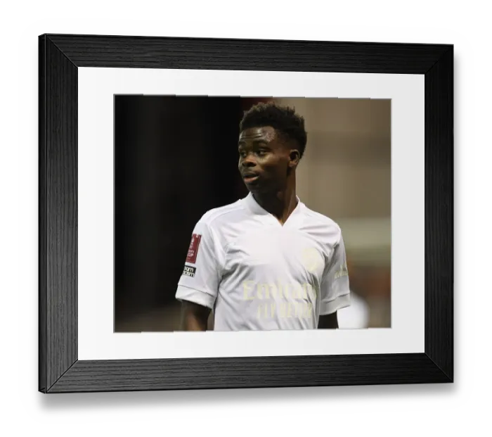 Framed Print : Arsenal's Bukayo Saka in FA Cup Action: Nottingham Forest vs Arsenal (January 2022)