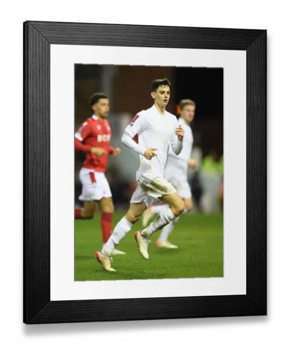 Framed Print : Charlie Patino Shines: Arsenal's FA Cup Battle against Nottingham Forest (2021-22) Framed Print : Charlie Patino Shines: Arsenal's FA Cup Battle against Nottingham Forest (2021-22)