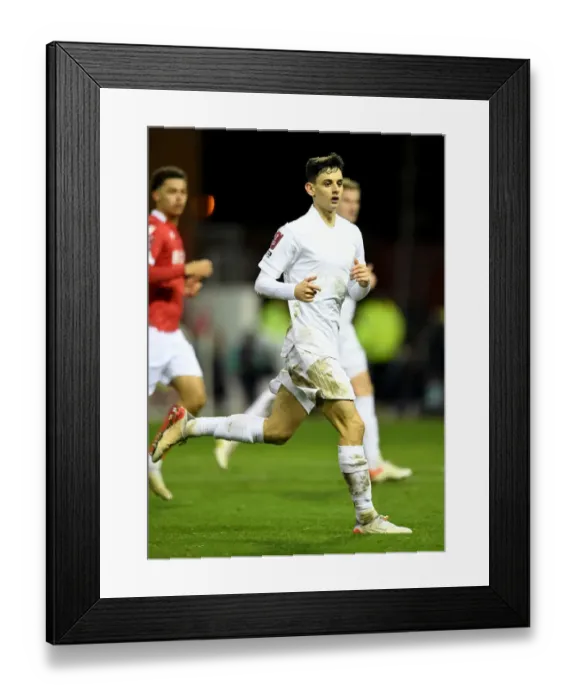 Framed Print : Arsenal's Charlie Patino Shines in FA Cup Match against Nottingham Forest (2021-2022)